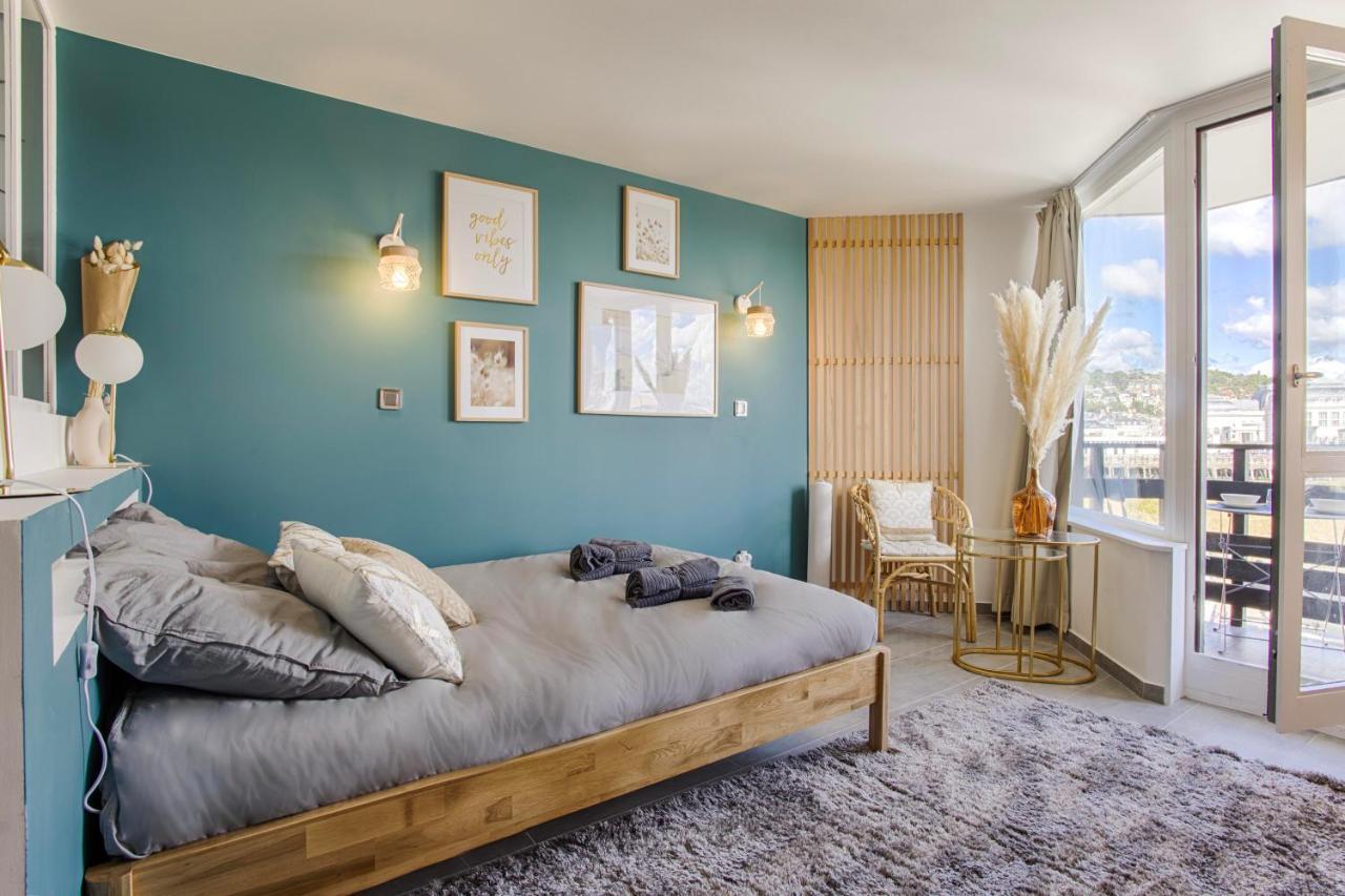 La Rev'Rie - Vue Sur Mer Avec Balcon Deauville Zewnętrze zdjęcie